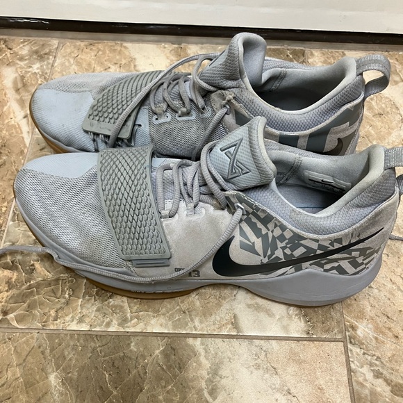 Nike ID PG1 size 12 grey color - Picture 1 of 9